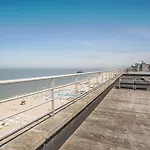 Holiday Suites Blankenberge Apartment *