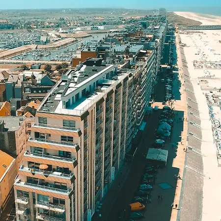 Holiday Suites Blankenberge Apartment *