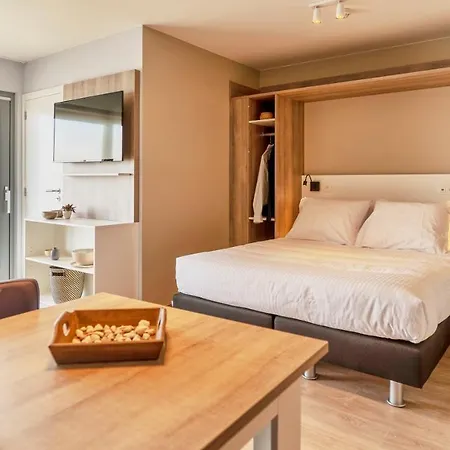 Holiday Suites Blankenberge Apartman *
