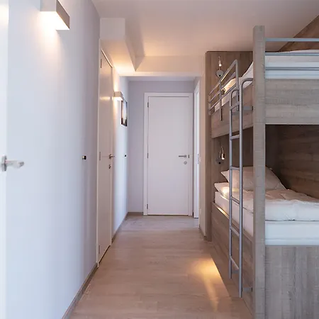 Holiday Suites Blankenberge Apartamento *