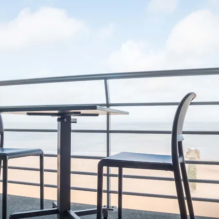 Holiday Suites Blankenberge * Blankenberge